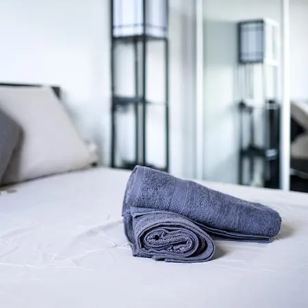 Les Terrasses - T3 Spacieux Avec Parking Gratuit *