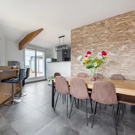 Les Terrasses - T3 Spacieux Avec Parking Gratuit Apartamento