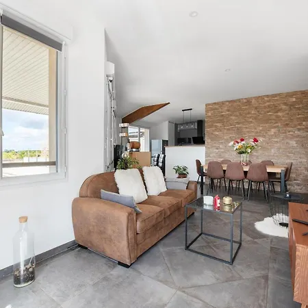 Les Terrasses - T3 Spacieux Avec Parking Gratuit