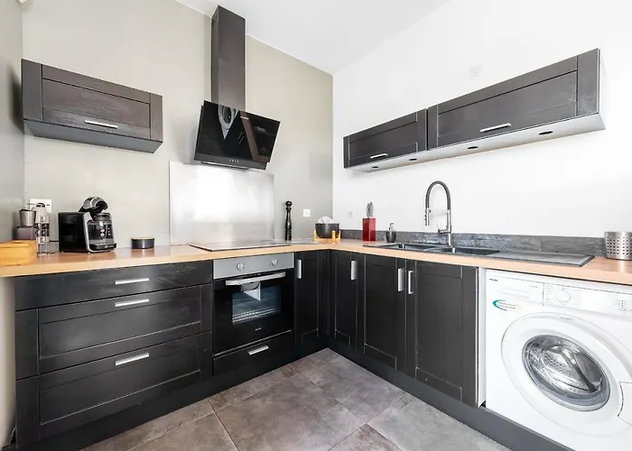 Les Terrasses - T3 Spacieux Avec Parking Gratuit